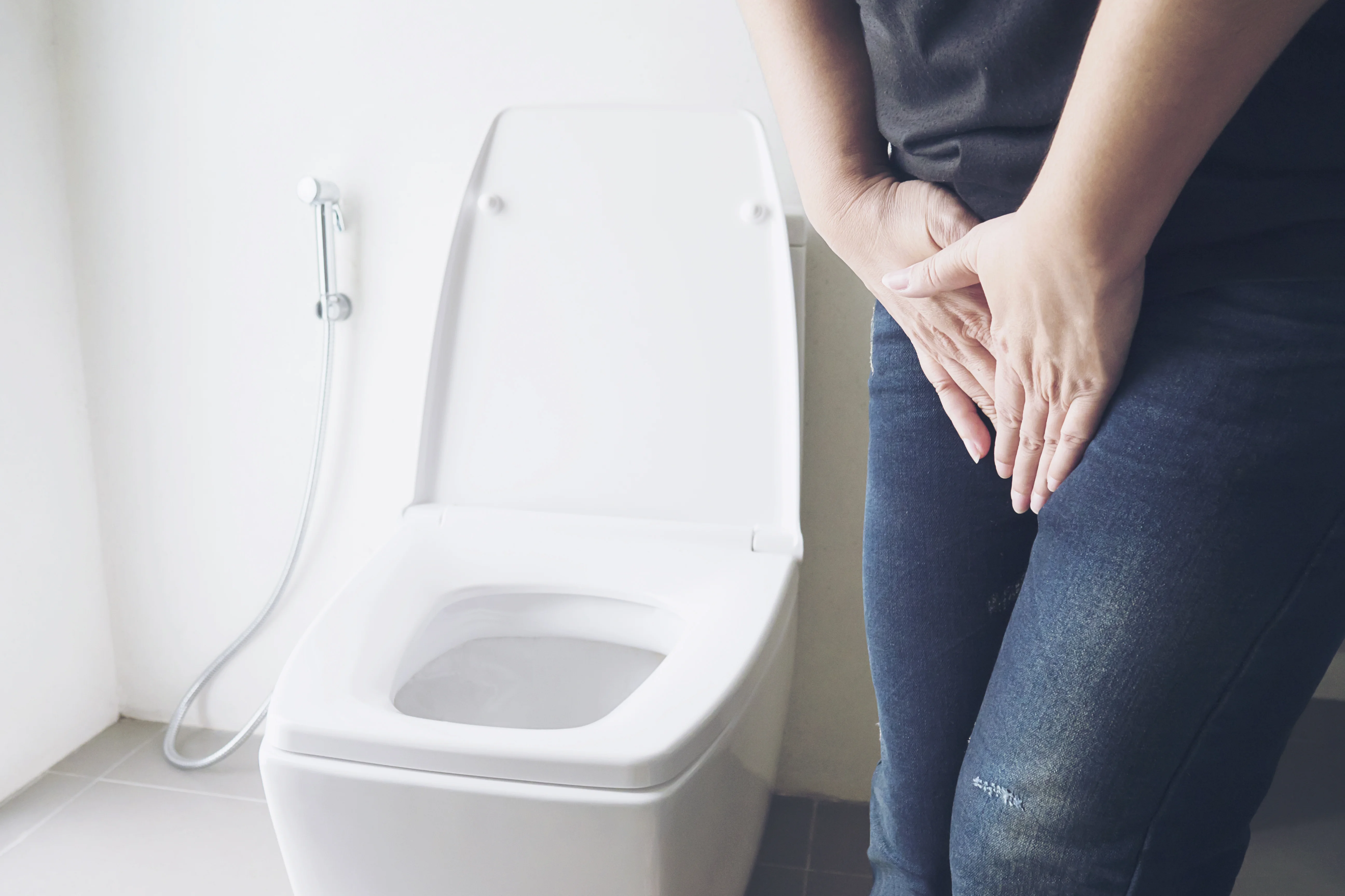 Síntomas y molestias de la reinfección urinaria en mujeres